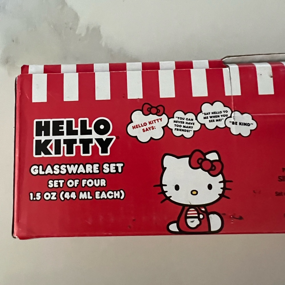 Hello kitty shot glass - Picture 2 of 2